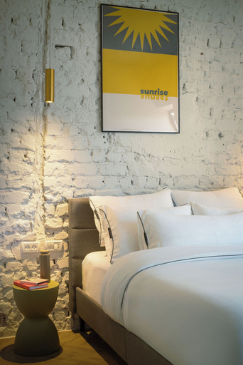 Bedroom 4, Silicate Ben Yehuda - Smart Hotel by Loginn Tel Aviv