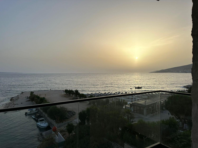 Others 4, Oni Rooms Saranda, Sarandës