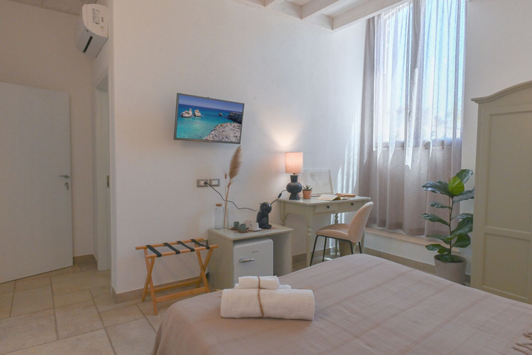 Bedroom 4, Mediterranea Residence, Lecce
