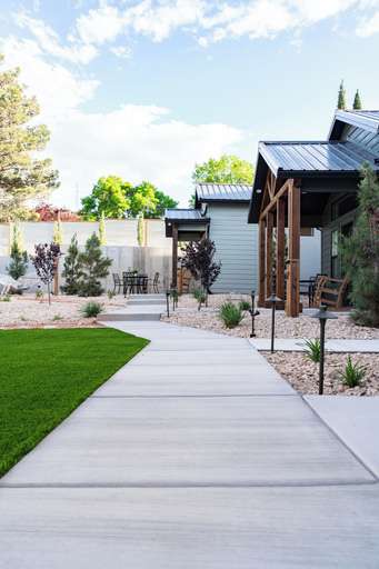 Exterior & Views 2, Zion Oasis Rentals, Washington
