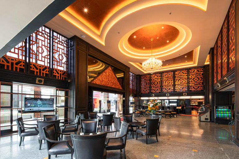 Restaurant 12