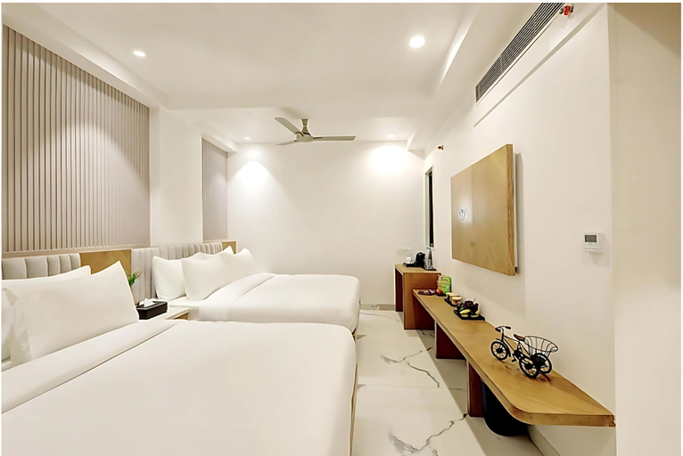 Hotel Platinum-Delhi Airport, West
