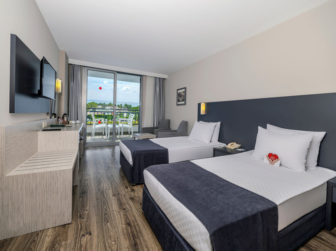Bedroom 4, Washington Resort Hotel - All Inclusive, Manavgat