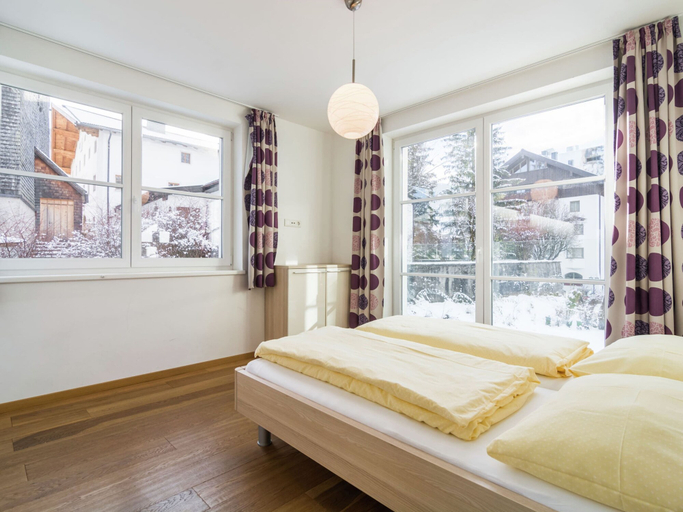 Bedroom 2, Apartment in Leogang near Ski Slopes, Zell am See