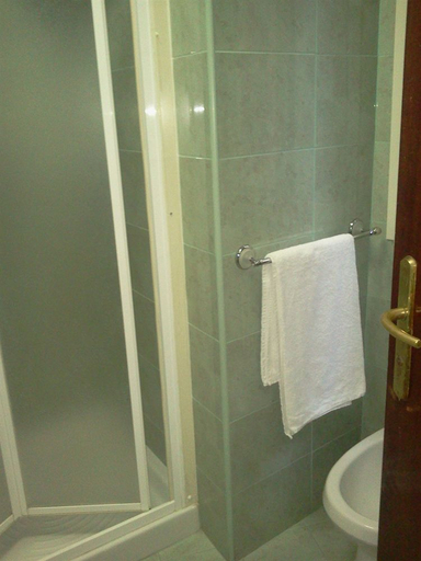 2, Hotel Poker, Napoli