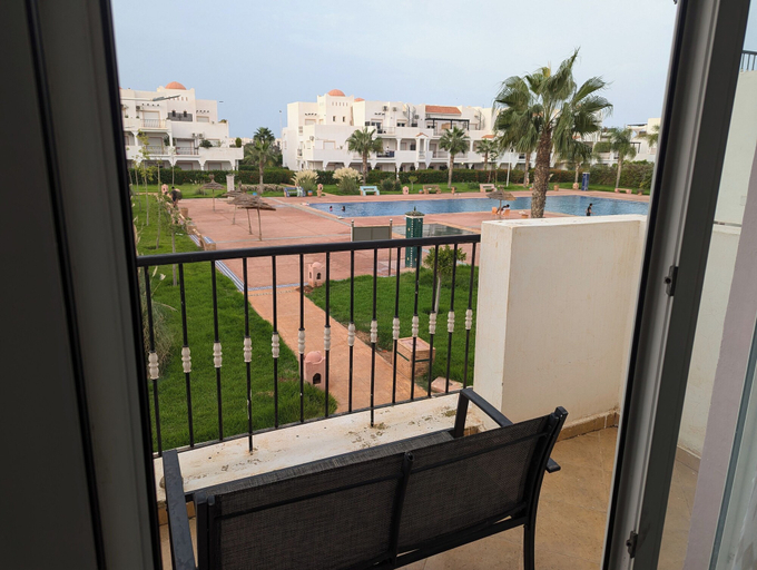 Others 5, 2 Bed Flat - Sleeps 5 - Pets - Pool - Parking, Berkane Taourirt