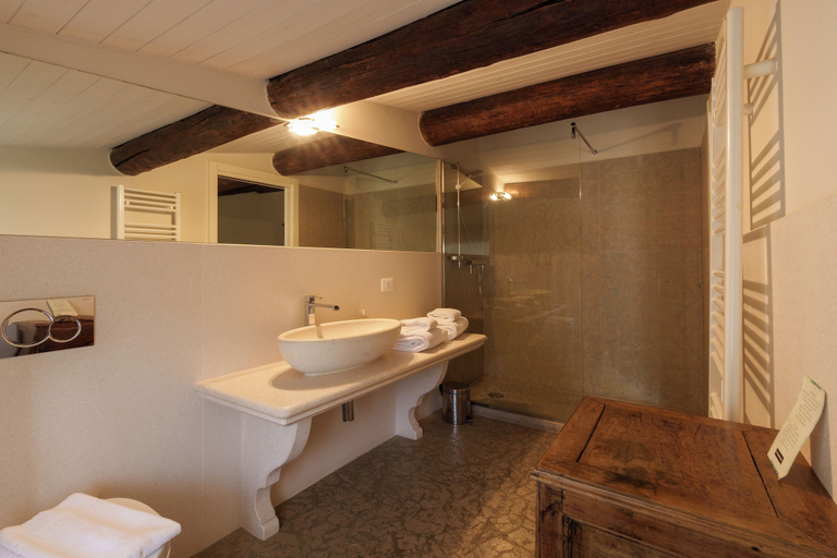Bathroom 4, Massimago Wine Relais, Verona