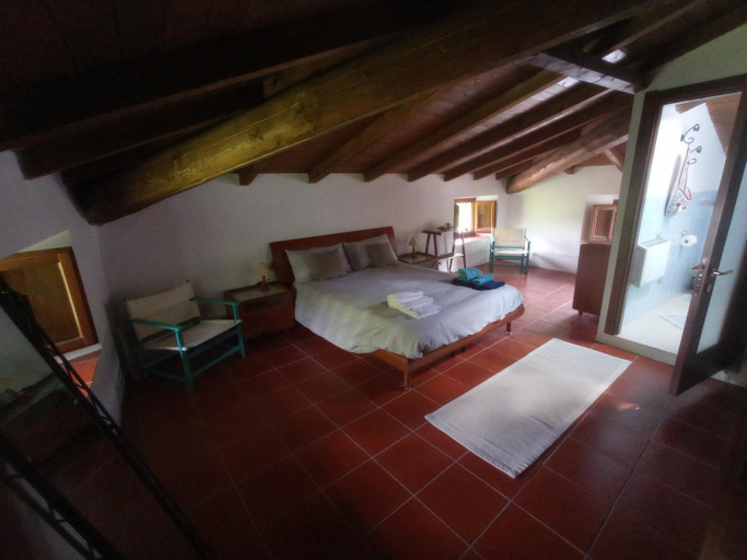 4, Dulcius ex Asperis Bed & breakfast, Pavia