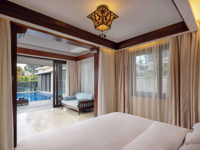 Bedroom 13