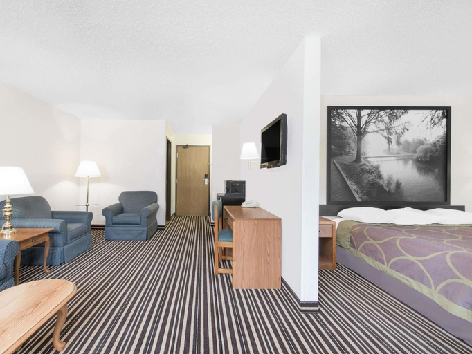 Bedroom 2, Wrangler Hotel, Stevens