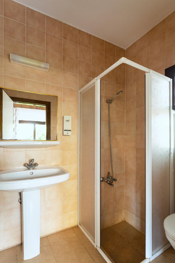 Bathroom 5, Kabasakal Otel, Çeşme