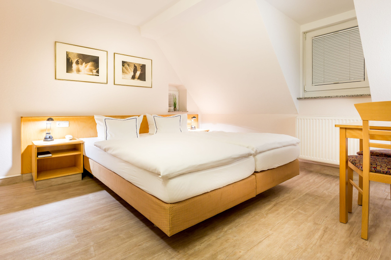 Bedroom 4, Hotel am Rokokogarten, Würzburg