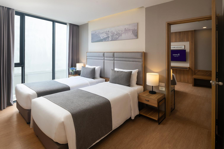 Bedroom 8