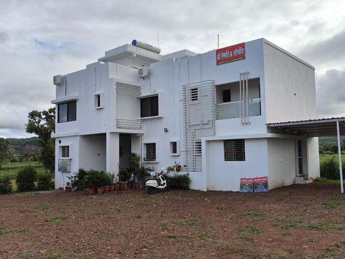 Others 5, Shri Resort & Lodging, Kolhapur
