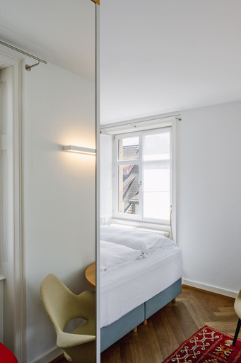 Bedroom 17
