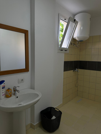 3, Sunny Rentals, Vlorës