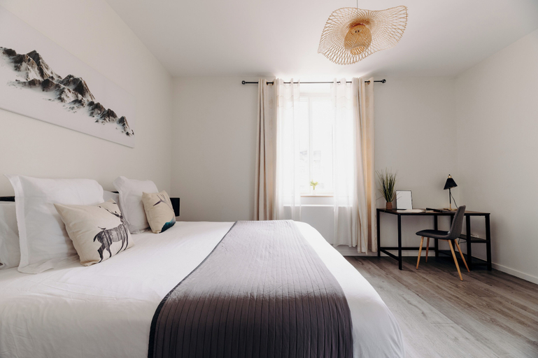 Bedroom 2, La Suite D'Hélène 2.0 Appartement T2 50m2 entre Genève et Chamonix Parking privé, Haute-Savoie