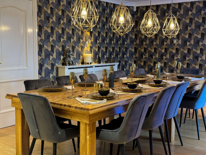 Food & Drinks 5, The Firs Luxury Home, Lincolnshire