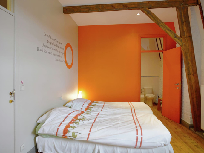 Bedroom 2, Oud Schooltje De Linde for Twenty Person, West-Vlaanderen