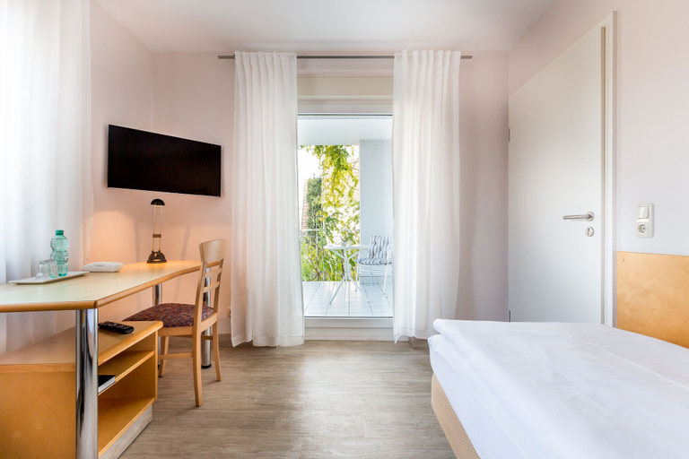 Bedroom 4, Hotel am Rokokogarten, Würzburg