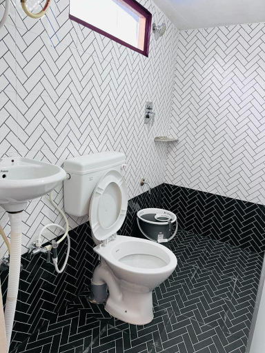 Bathroom 3, Brickhouse Villa, Dindigul