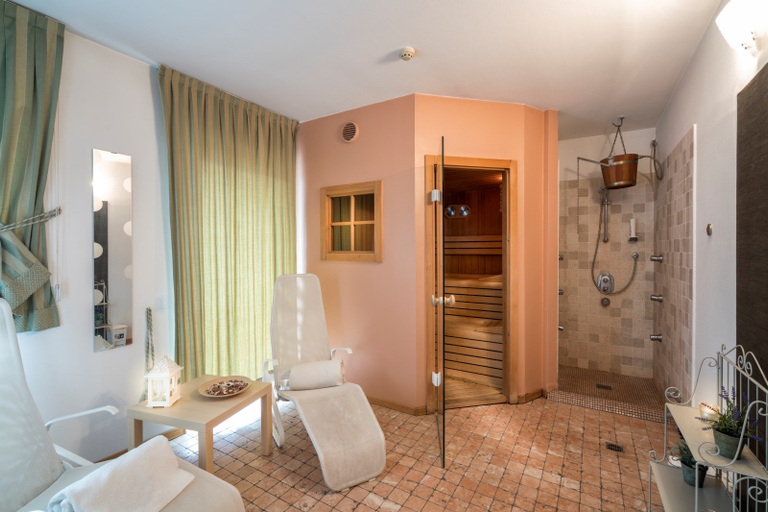 Bathroom 3, Hotel Alle Piramidi, Trento