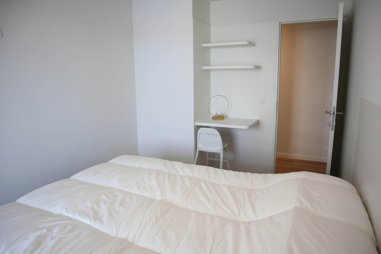 Bedroom 2, Apartment in Nieuwpoort With sea View, West-Vlaanderen