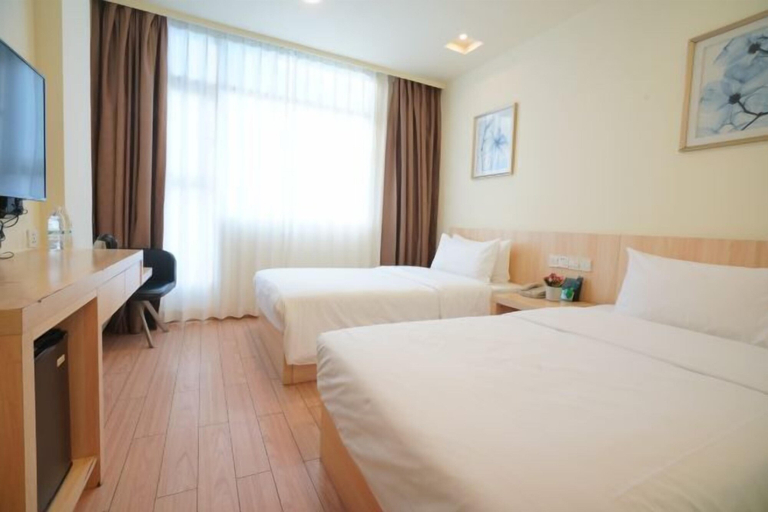 Bedroom 19