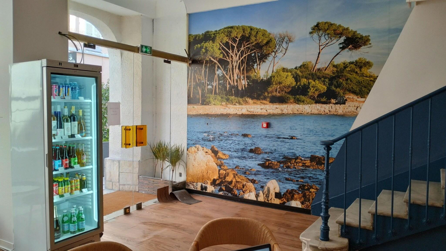 Public Area 3, Atlantis Hotel, Alpes-Maritimes