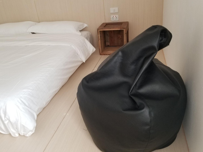 Bedroom 25