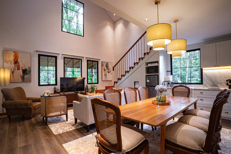 Dining Room 4