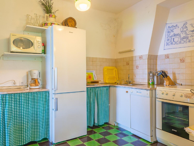 Others 3, Apartment in Crikvenica with Scenic Terrace, Crikvenica
