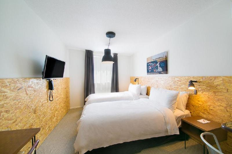 Bedroom 15