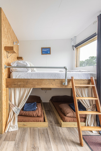 Bedroom 4, Dartmoor Reach Alpaca Farm, Devon