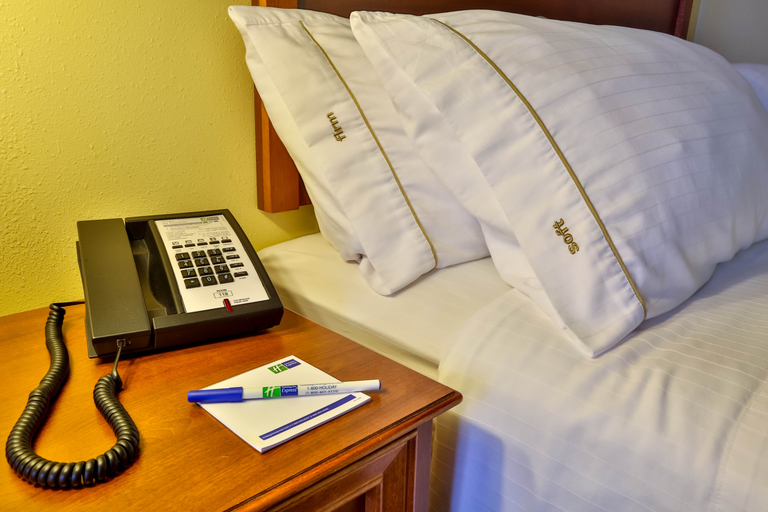 Bedroom 3, Hotel Bemidji, Beltrami