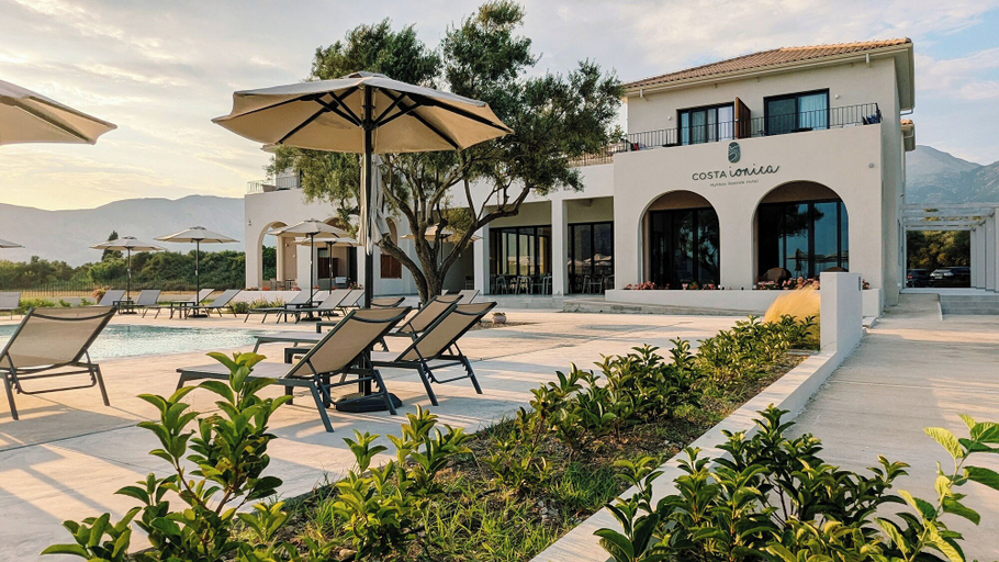 Exterior & Views 2, Costa Ionica Mytikas Seaside Hotel, West Greece