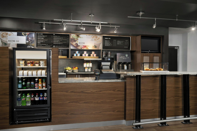 Food & Drinks 5, Courtyard by Marriott Lakeland, Polk