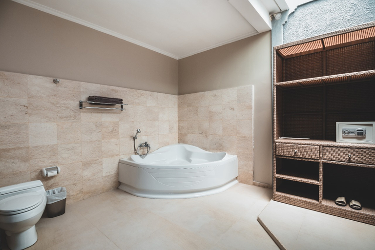 Bathroom 4, Dura Villas Bali, Badung
