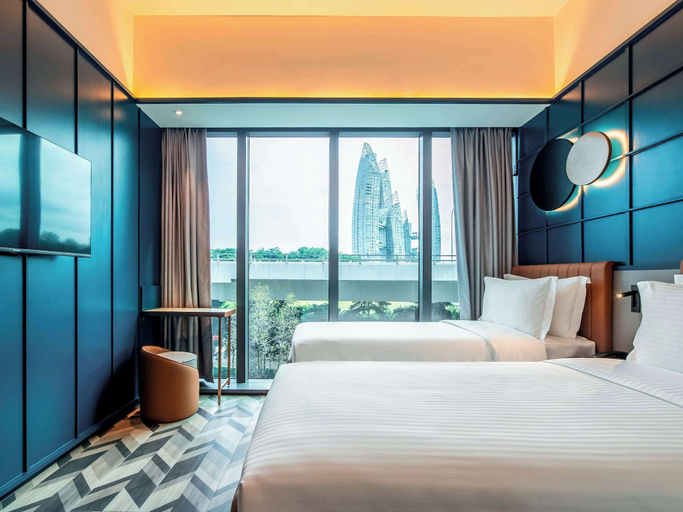 Bedroom 13