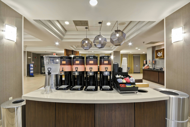 Food & Drinks 5, SpringHill Suites by Marriott San Antonio Medical Center/NW, Bexar