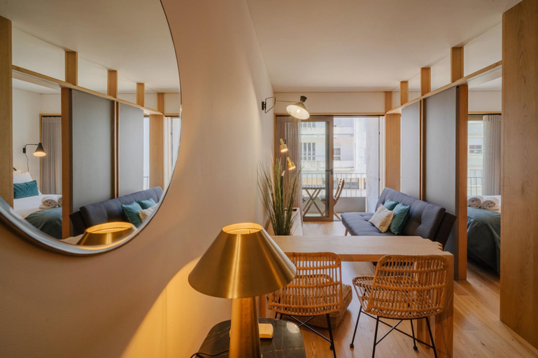Others 5, Feel Corporate Housing Campanh 08, Porto