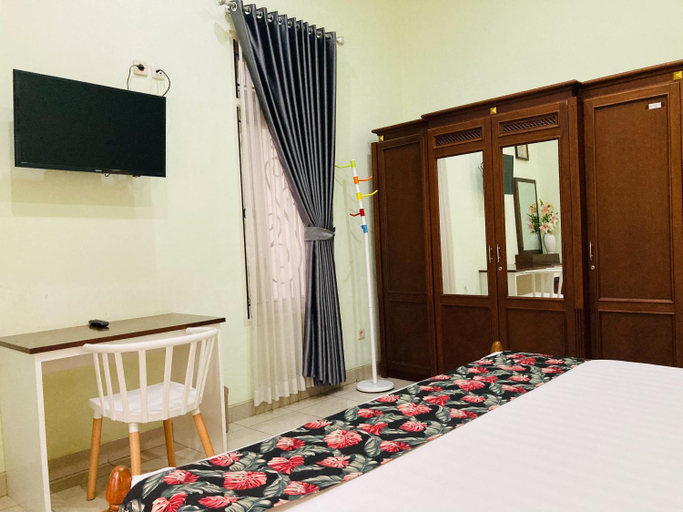 Bedroom 14