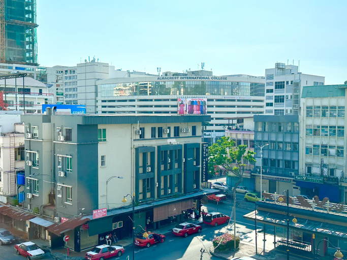 Exterior 4
