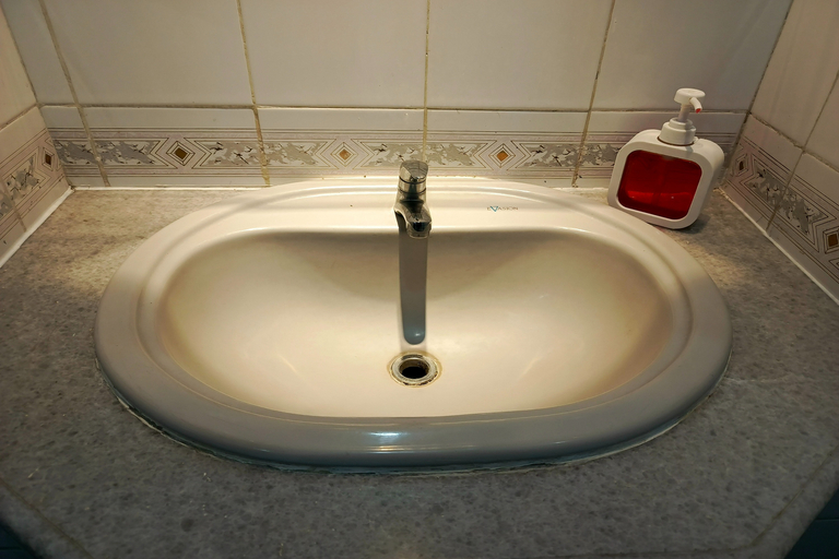 Bathroom 14