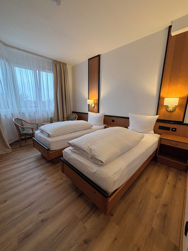 Bedroom 26