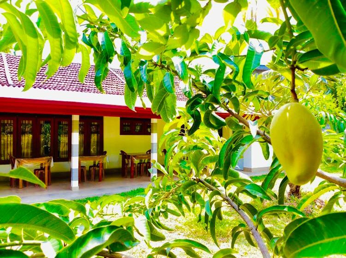4, Lake Edge Villa, Thamankaduwa