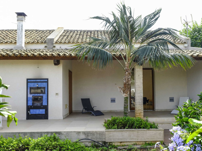 Exterior 3, Villa in Sicily With Pool Near Erice & Trapani, Trapani
