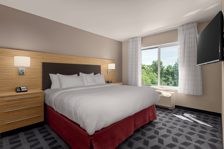 Bedroom 3, TownePlace Suites Charleston Mt. Pleasant, Charleston