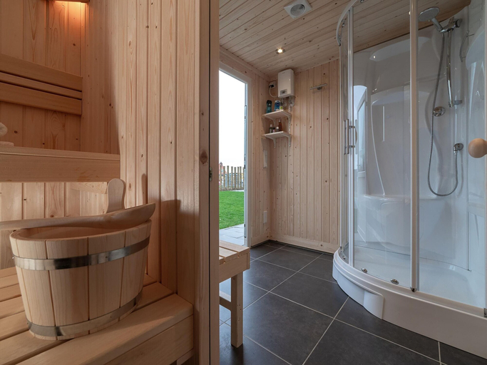 Bathroom 3, Holiday Home in Colijnsplaat With Sauna, Noord-Beveland