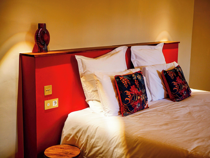 Bedroom 4, Maison d'hôtes - Stay & Cook, Ardèche